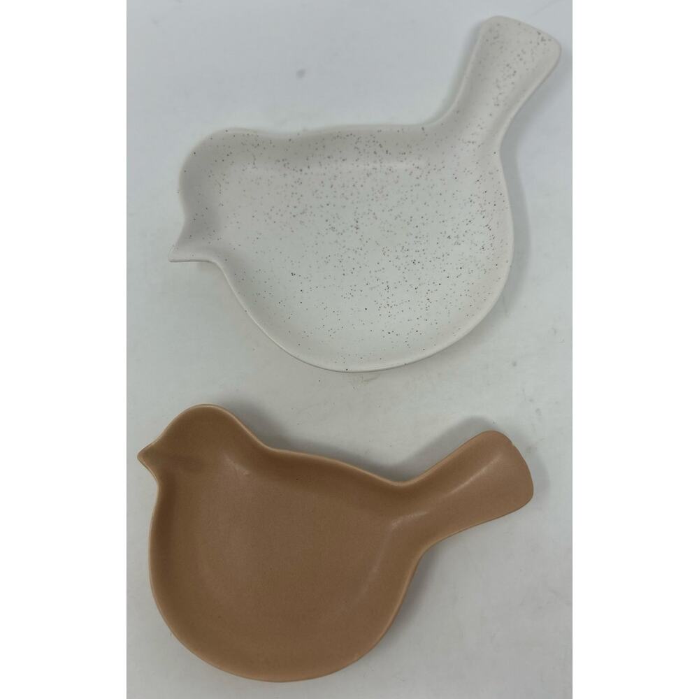 Kirklands Tan and White Specked Bird Dish or Tray Set‎ of 2